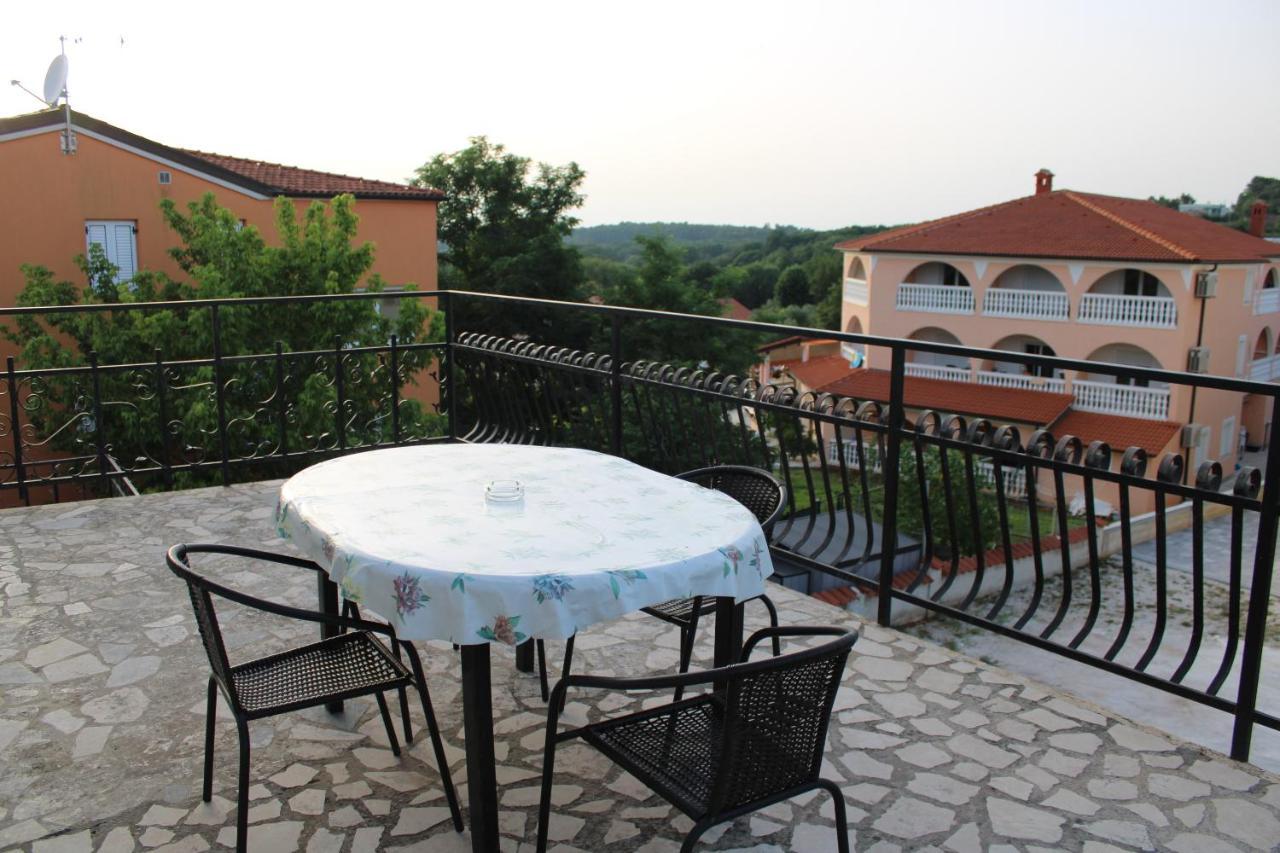 Apartments Dora Medulin Zewnętrze zdjęcie
