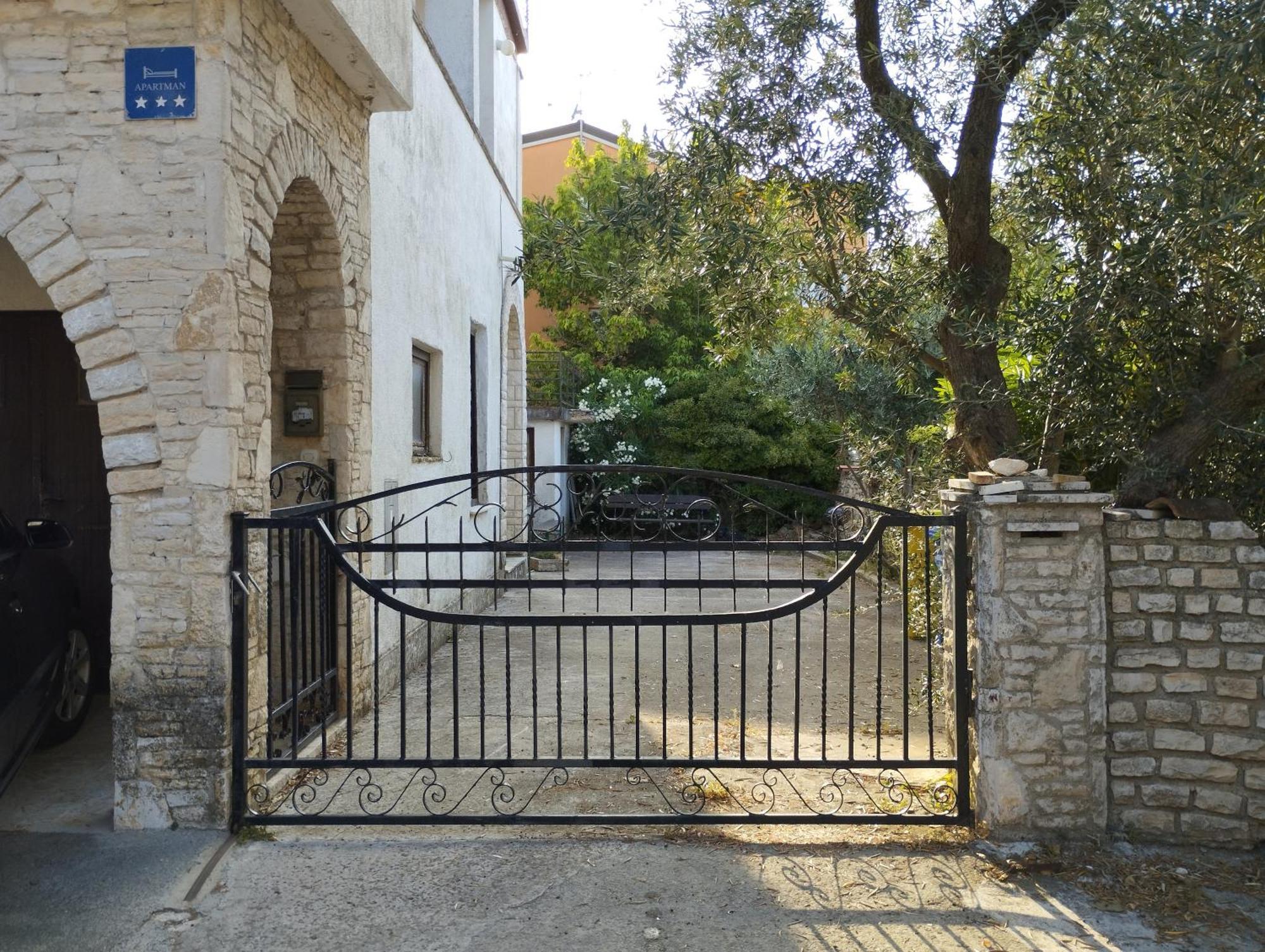 Apartments Dora Medulin Zewnętrze zdjęcie
